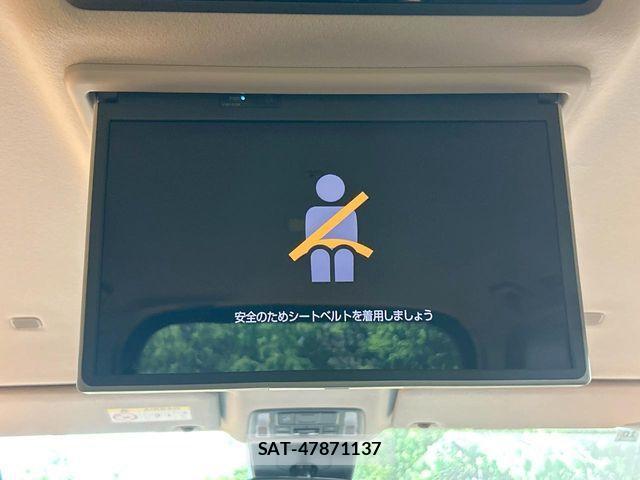 Toyota NOAH HYBRID 2022-10 8666664-2