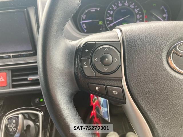 Toyota NOAH HYBRID 2022-01 8666665-18