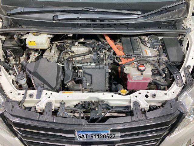 Toyota NOAH HYBRID 2014-12 8666669-17