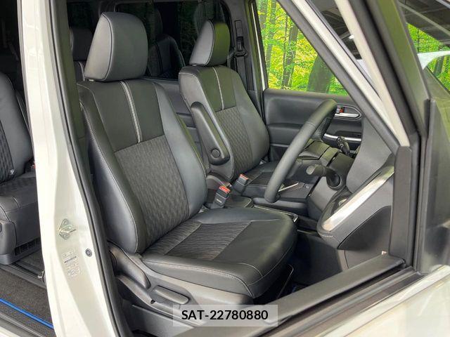 Toyota NOAH HYBRID 2025-07 8666660-7