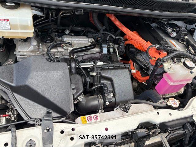 Toyota NOAH HYBRID 2021-08 8660722-18