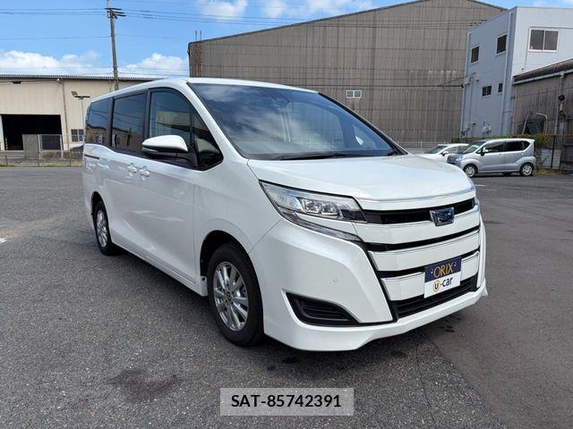 Toyota NOAH HYBRID 2021-08 8660722-29