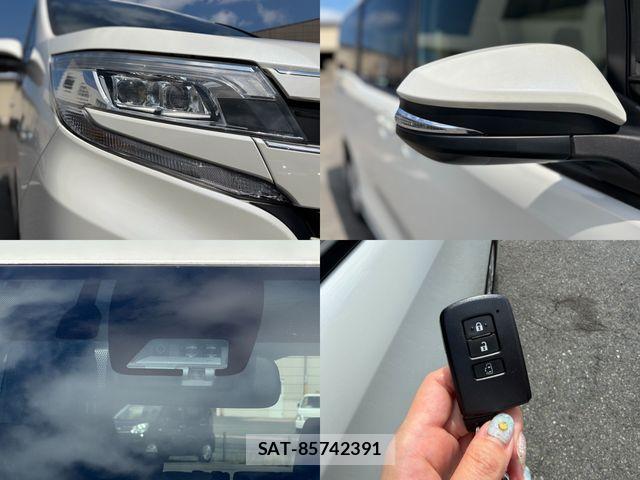 Toyota NOAH HYBRID 2021-08 8660722-3