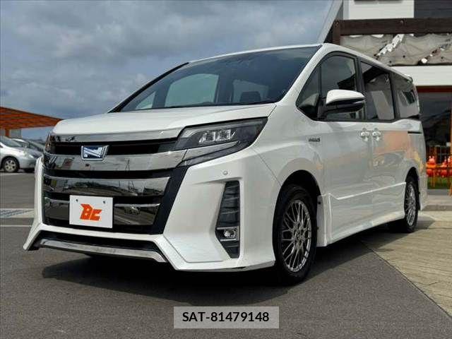 Toyota NOAH HYBRID 2017-09 8666666-9