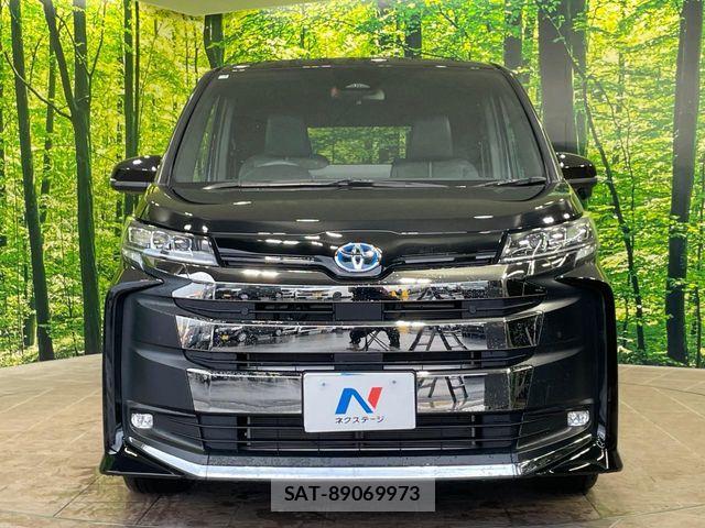 Toyota NOAH HYBRID 2025-02 8660715-14