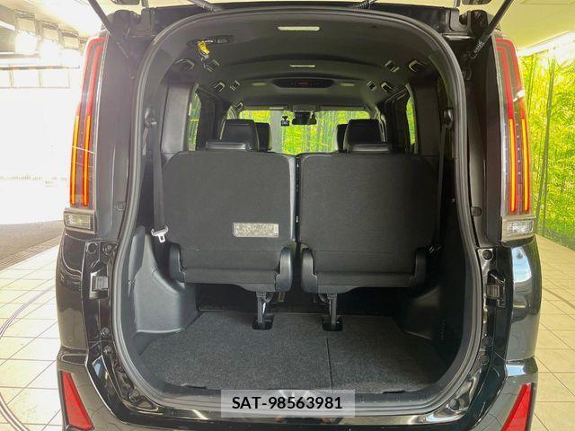 Toyota NOAH HYBRID 2020-09 8660719-9