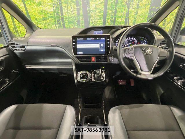 Toyota NOAH HYBRID 2020-09 8660719-1