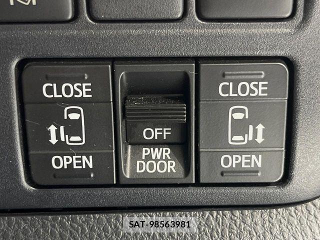 Toyota NOAH HYBRID 2020-09 8660719-5