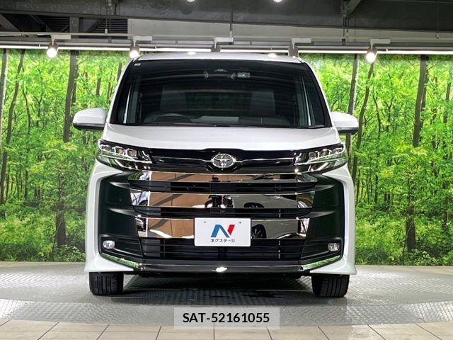 Toyota NOAH HYBRID 2026-03 8660713-14