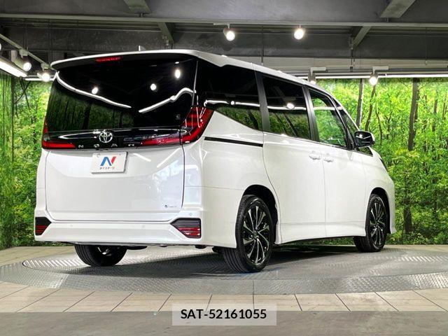 Toyota NOAH HYBRID 2026-03 8660713-17