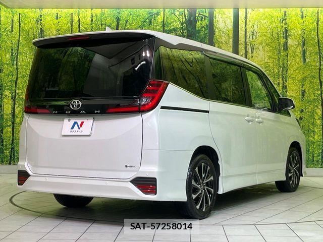Toyota NOAH HYBRID 2025-10 8660714-17