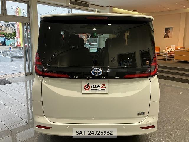 Toyota NOAH HYBRID 2023-09 8660718-15