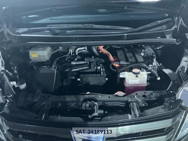 Toyota NOAH HYBRID 2016-09 8666667-24