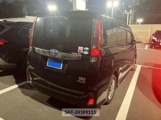 Toyota NOAH HYBRID 2016-09 8666667-2