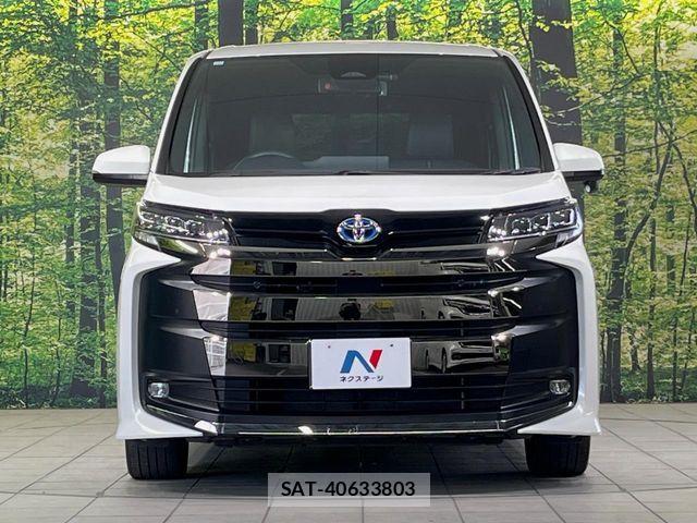 Toyota NOAH HYBRID 2023-10 8660716-13