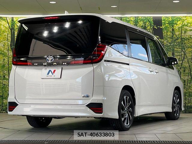 Toyota NOAH HYBRID 2023-10 8660716-16