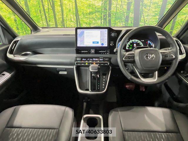 Toyota NOAH HYBRID 2023-10 8660716-1