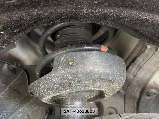 Toyota NOAH HYBRID 2023-10 8660716-19