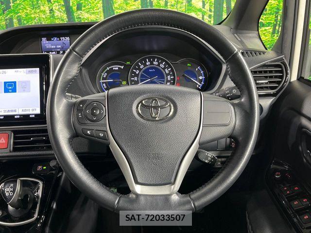 Toyota NOAH HYBRID 2019-02 8660720-11