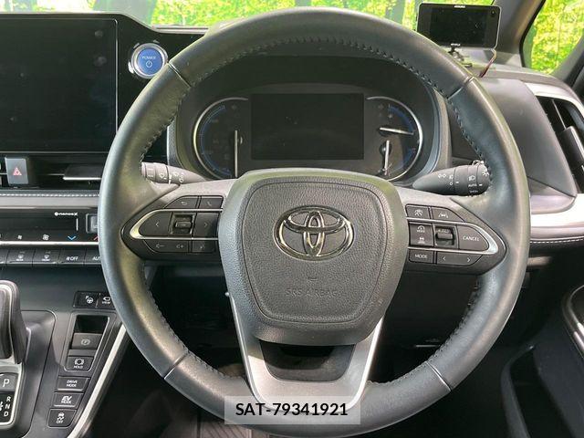 Toyota NOAH HYBRID 2022-07 8686184-11