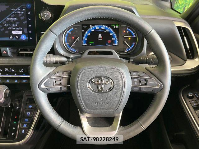 Toyota NOAH HYBRID 2024-01 8686182-10