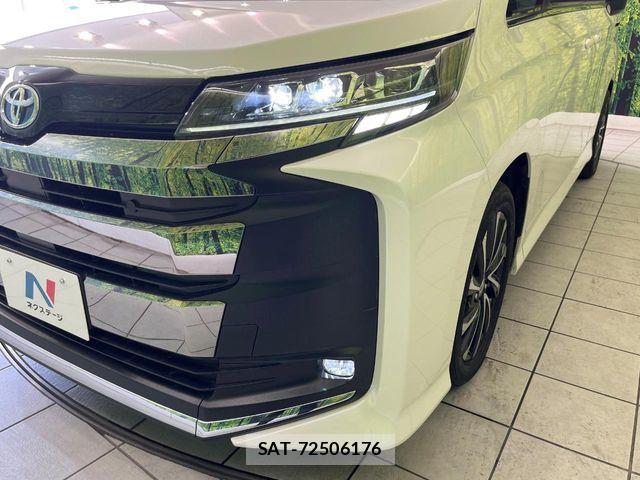 Toyota NOAH HYBRID 2023-12 8686185-11