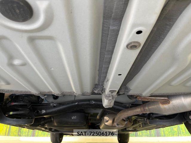 Toyota NOAH HYBRID 2023-12 8686185-19