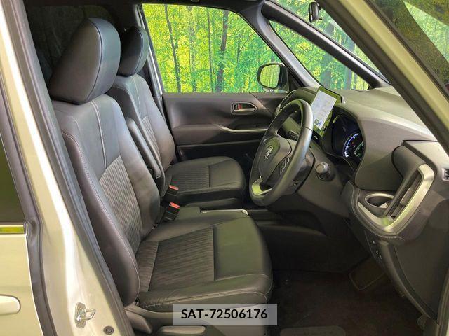 Toyota NOAH HYBRID 2023-12 8686185-6