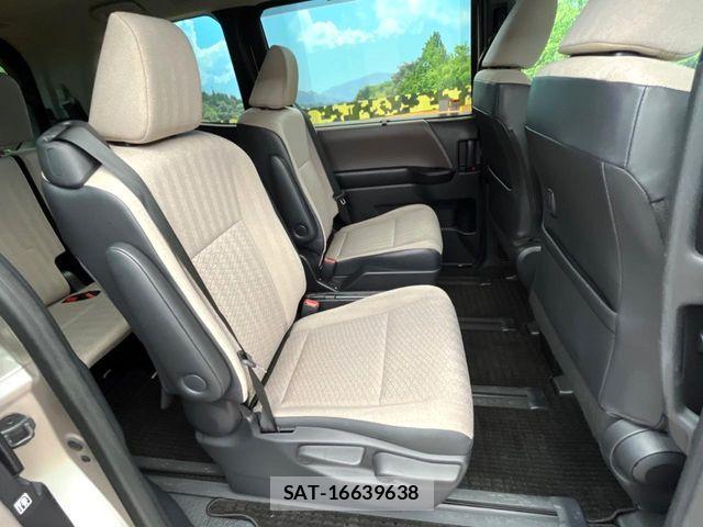 Toyota NOAH HYBRID 2023-12 8686186-9