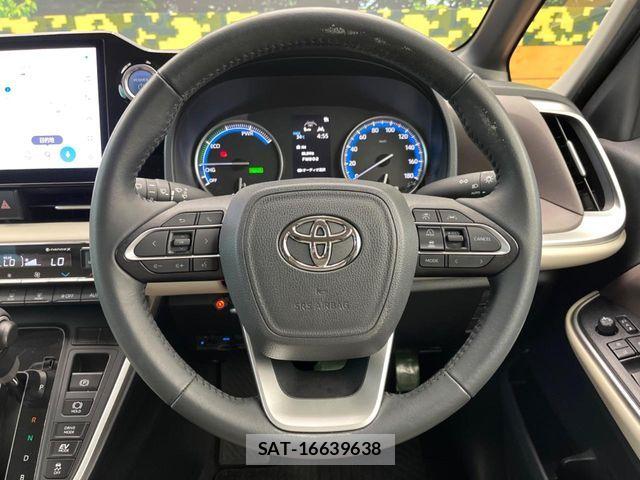 Toyota NOAH HYBRID 2023-12 8686186-12