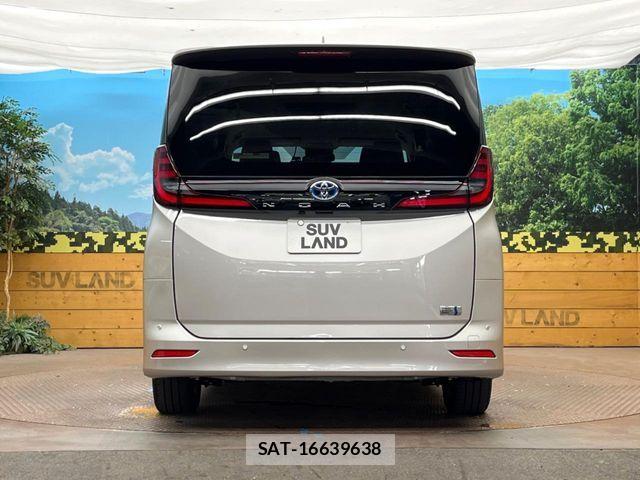 Toyota NOAH HYBRID 2023-12 8686186-16
