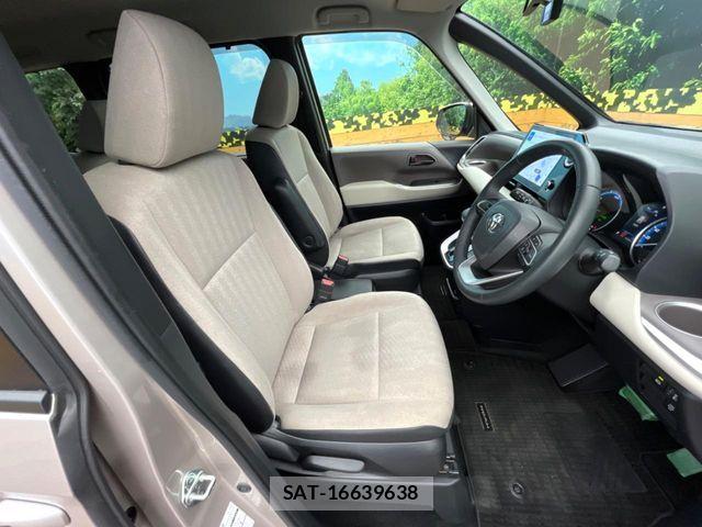 Toyota NOAH HYBRID 2023-12 8686186-8
