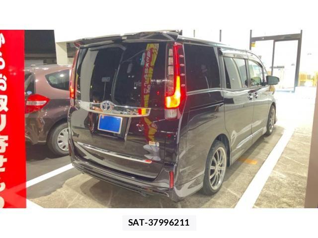 Toyota NOAH HYBRID 2015-03 8744817-6