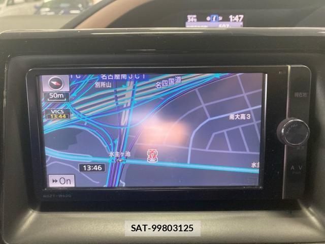 Toyota NOAH HYBRID 2014-07 8744820-16