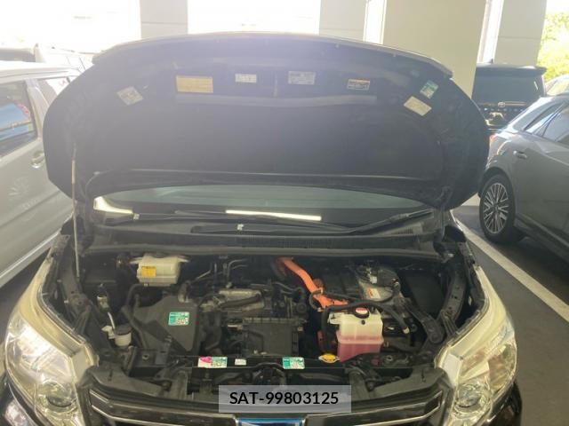 Toyota NOAH HYBRID 2014-07 8744820-21