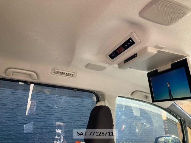 Toyota NOAH HYBRID 2014-09 8744815-16