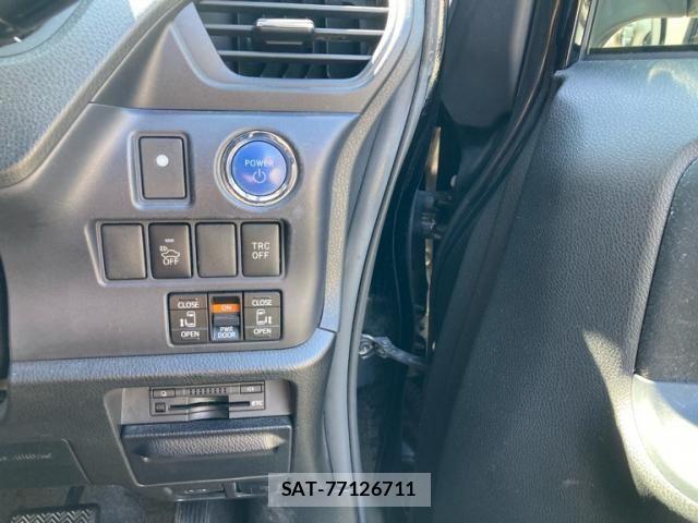 Toyota NOAH HYBRID 2014-09 8744815-19