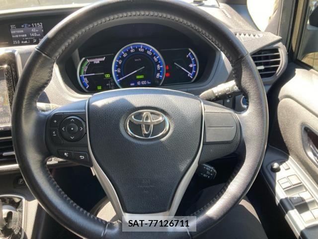 Toyota NOAH HYBRID 2014-09 8744815-20