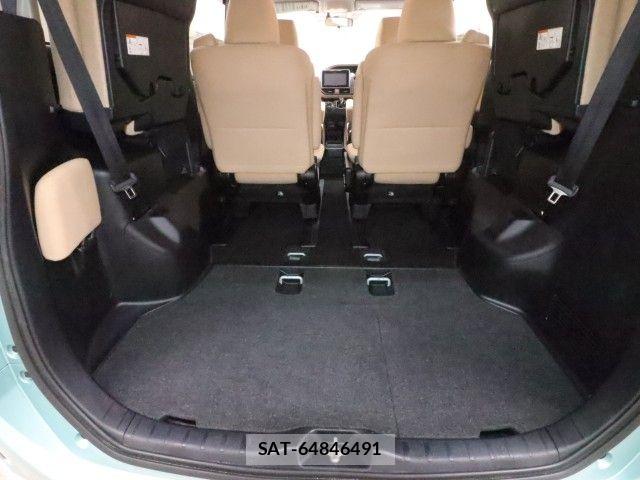 Toyota NOAH HYBRID 2014-03 8744814-11