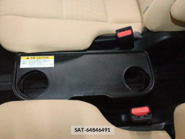 Toyota NOAH HYBRID 2014-03 8744814-8