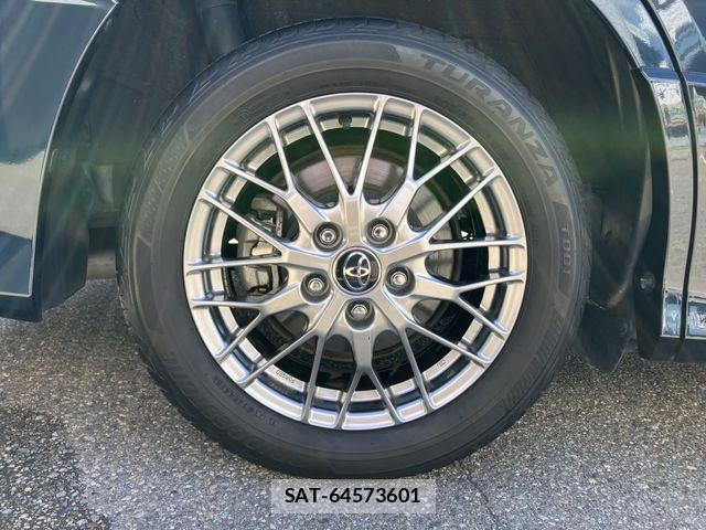 Toyota NOAH HYBRID 2018-11 8744806-25