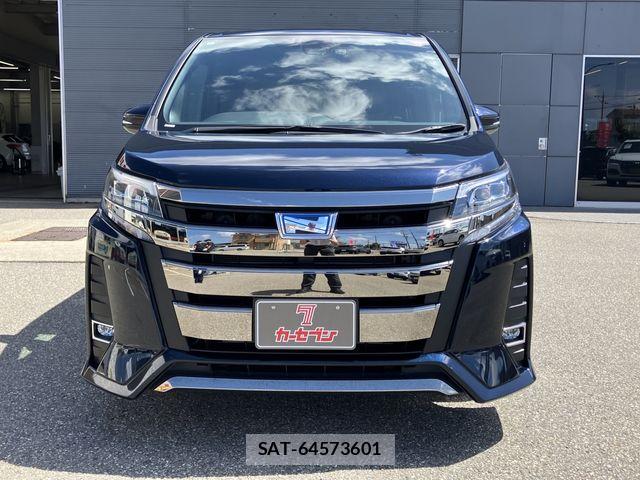 Toyota NOAH HYBRID 2018-11 8744806-3
