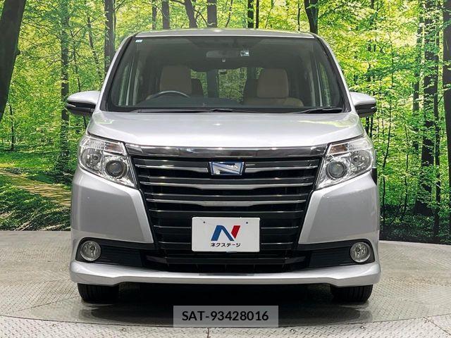 Toyota NOAH HYBRID 2014-12 8744813-15