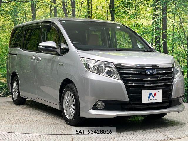 Toyota NOAH HYBRID 2014-12 8744813-17
