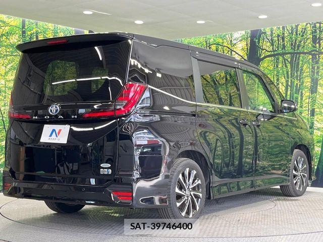 Toyota NOAH HYBRID 2024-01 8744789-17