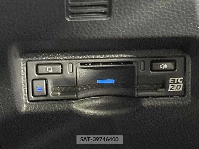 Toyota NOAH HYBRID 2024-01 8744789-5