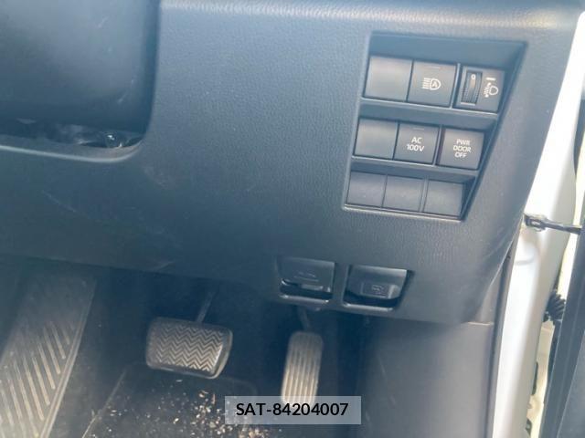 Toyota NOAH HYBRID 2024-04 8744804-20