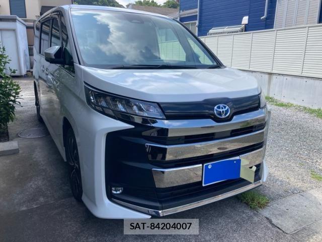 Toyota NOAH HYBRID 2024-04 8744804-2