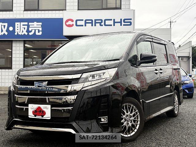 Toyota NOAH HYBRID 2020-09 8781424-0