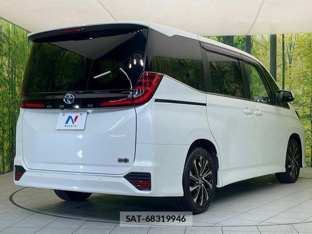 Toyota NOAH HYBRID 2024-10 8781412-17